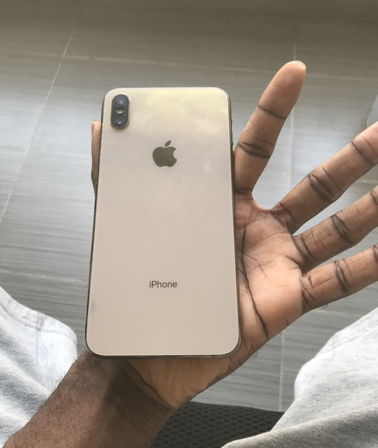 Iphone XS Max Gold 64gb (Naija Used)AlabaMarket247 - Alaba International Market Online Store
